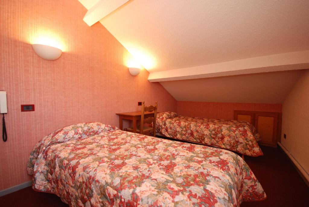 Auberge Du Rochasson Risoul Phòng bức ảnh